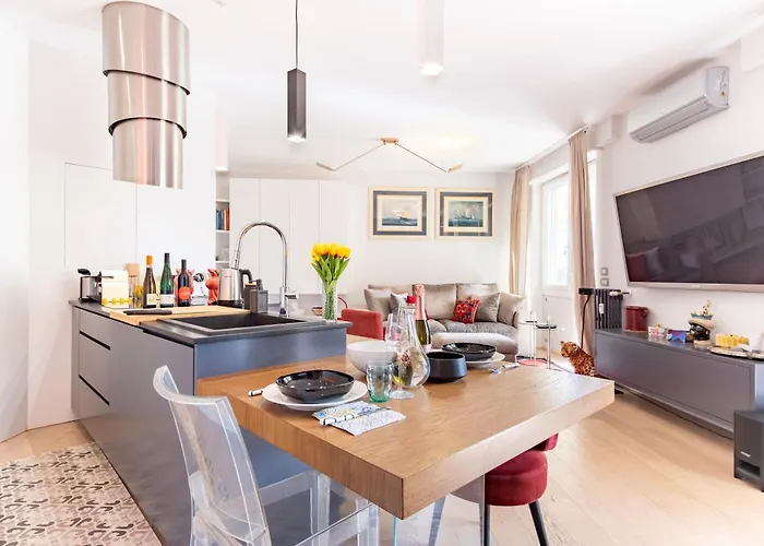 דירה Elegantis Penthouse In The Heart Of With Private Terrace And View *